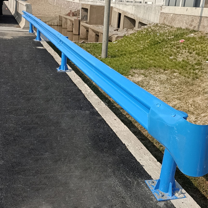 Plastic imbre limae guardrail
